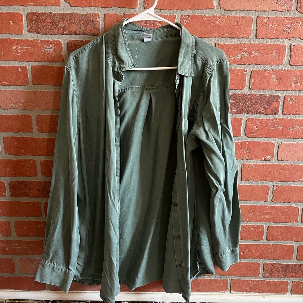 Old navy XL button down